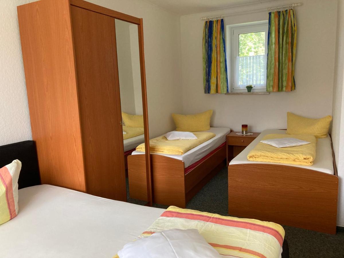 Hotel Am Schlosspark Mallin Værelse billede