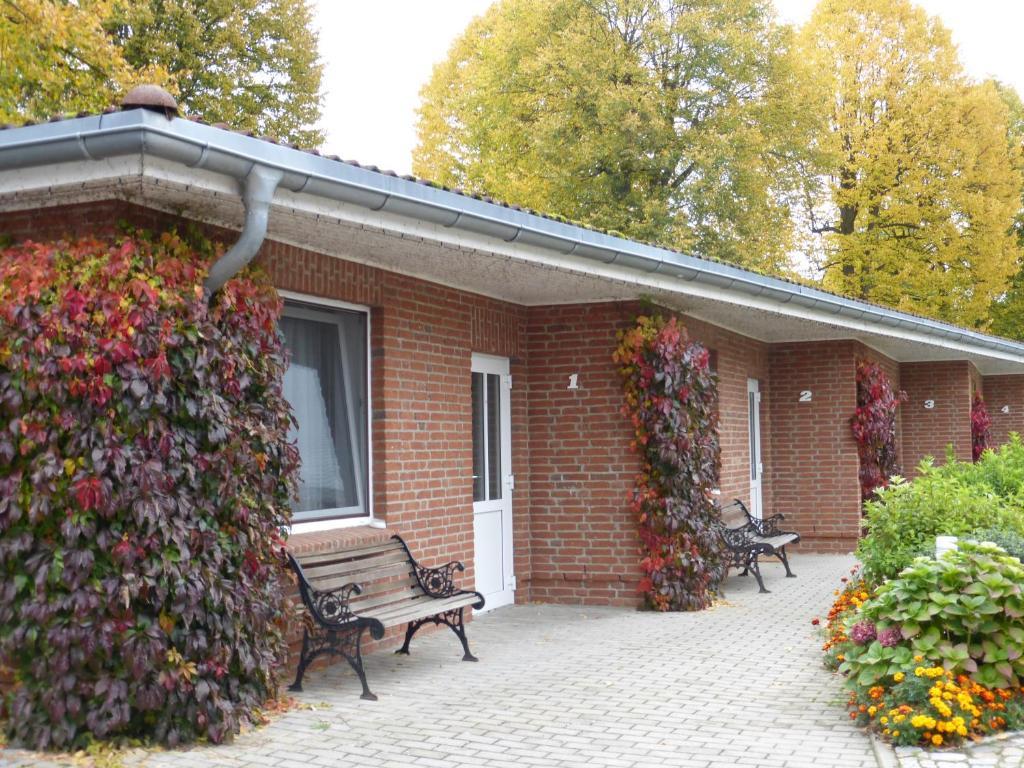 Hotel Am Schlosspark Mallin Eksteriør billede
